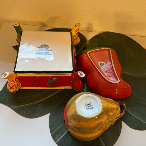 It’s Party Time With Cute Dishes 🎉🎶💃🏿 - Picture 5 of 5